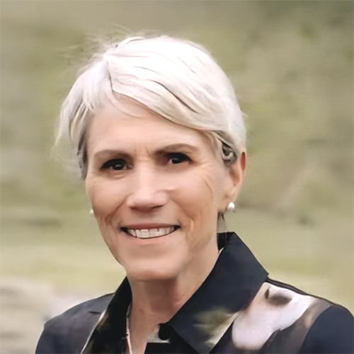 Bindy Hannah - Lead School Principal